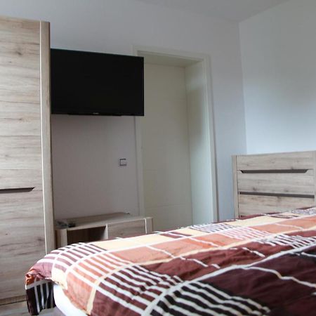 Aparts Oberhausen Oberhausen  Bagian luar foto